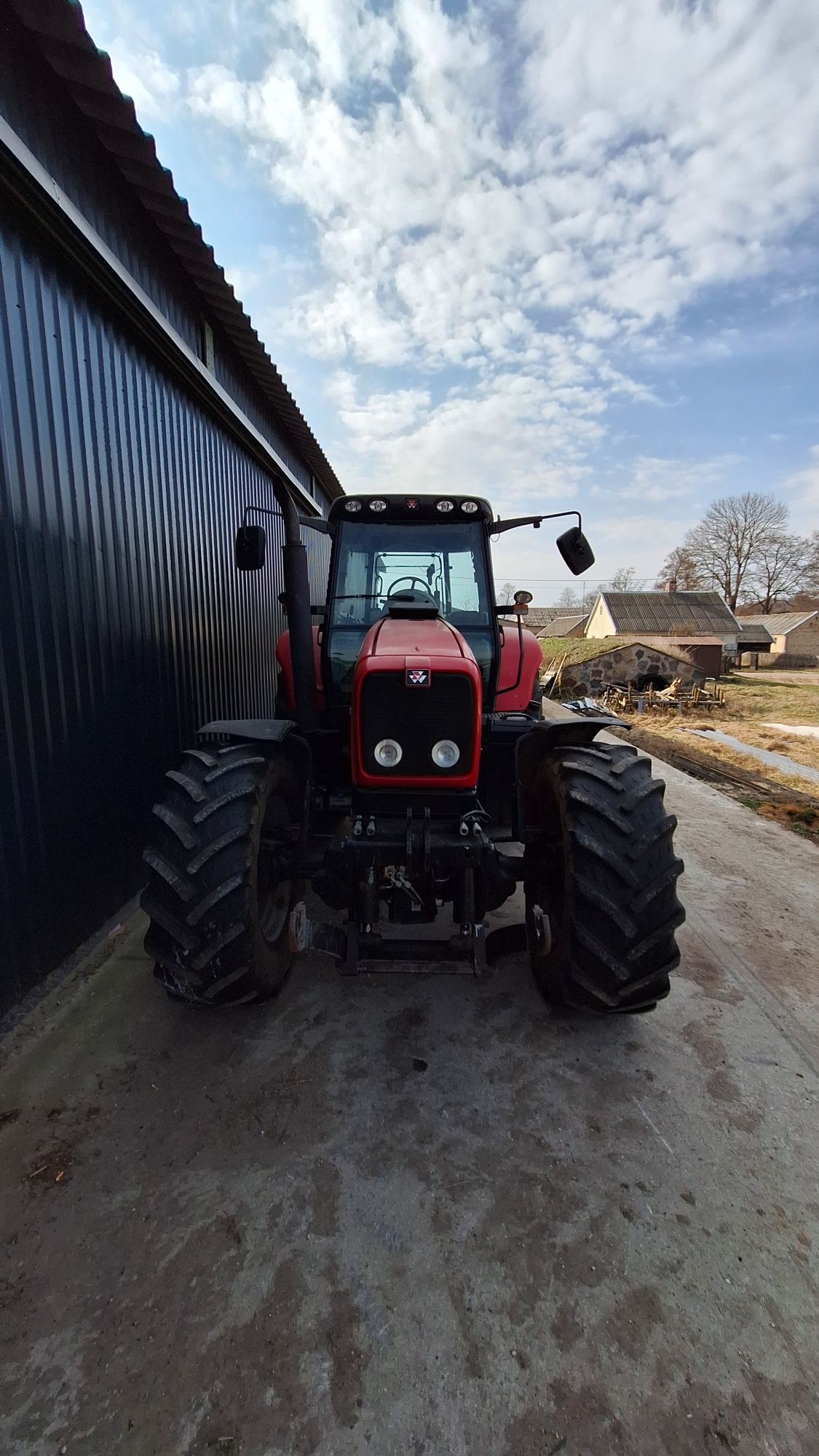 Sprzedam ciągnik Massey Ferguson 7495