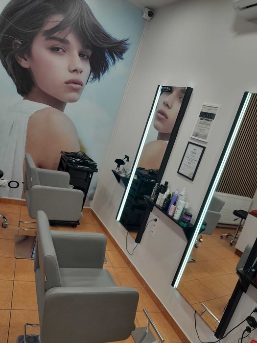 Odstąpie - Salon fryzjerki