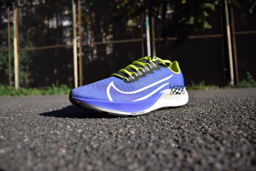 Nike Air Zoom Pegasus 37 A.I.R. Chaz Bear