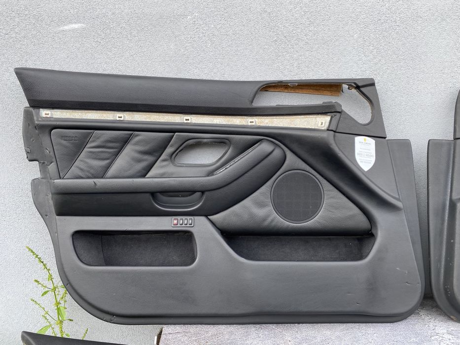 Карти BMW E39 Шкіра Чорна БМВ Е39 Кожа Карта Дверна