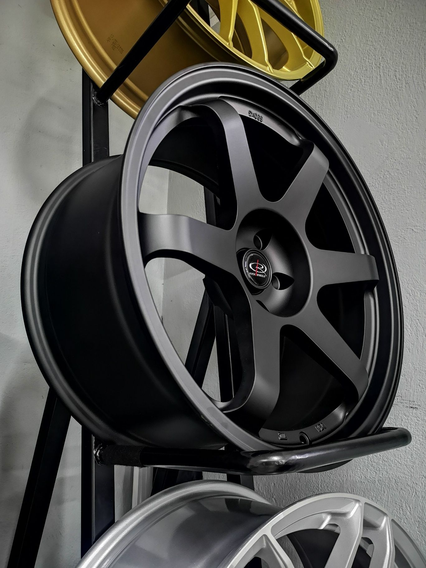 Felgi Rota Wheels Grid IK-R 19" 9,5J 19x9,5" ET20 5x114,3