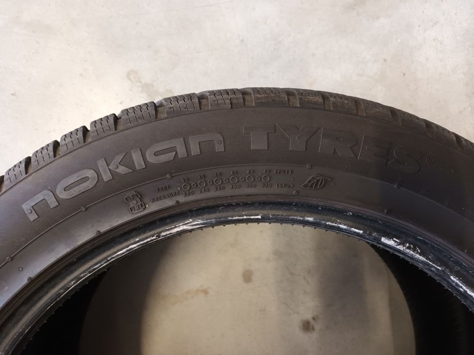 Nokian 245/45R18 WR Snowproof