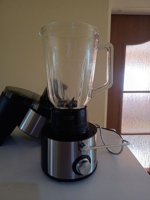 Sokowirówka wysokoobrotowy triomph z blenderem