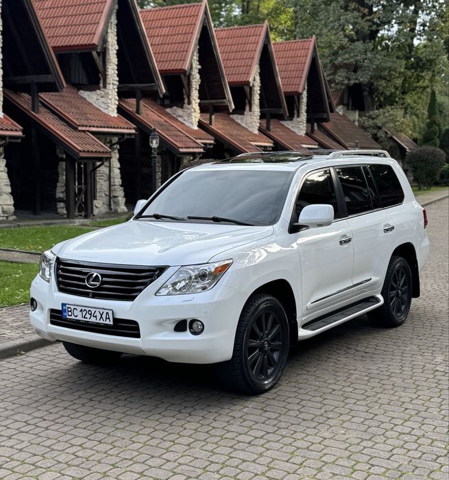 Lexus LX 570