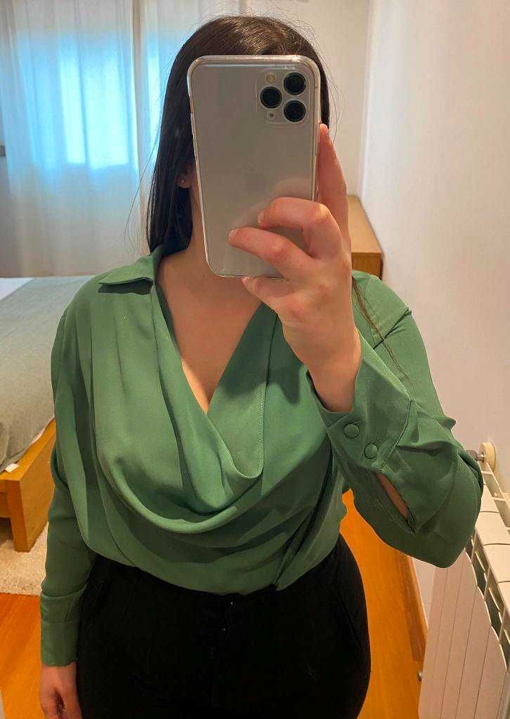 Blusa verde Mango - NOVA