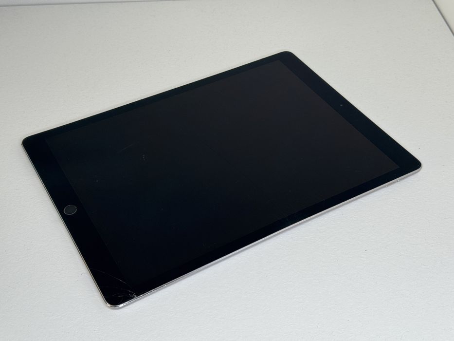 iPad Pro 12.9 2. gen. (A1670) - 64GB - pęknięty - faktura VAT 23%