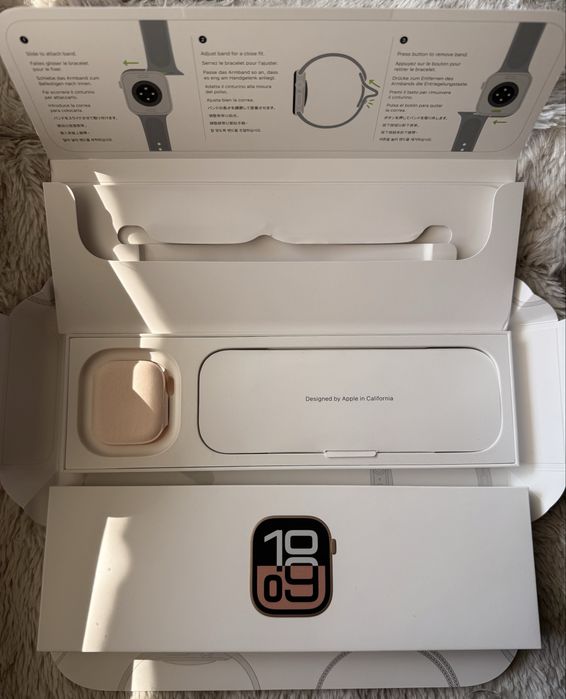 Apple Watch 10 42mm Rose Gold + Akcesoria