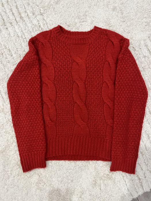 Светр червоний primark