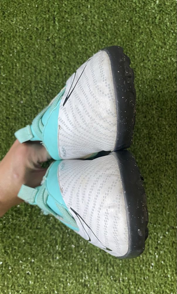 Детские сороконожки Nike Phantom GX Academy