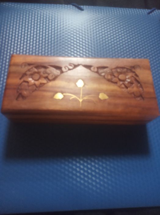 шкатулки из розового дерева