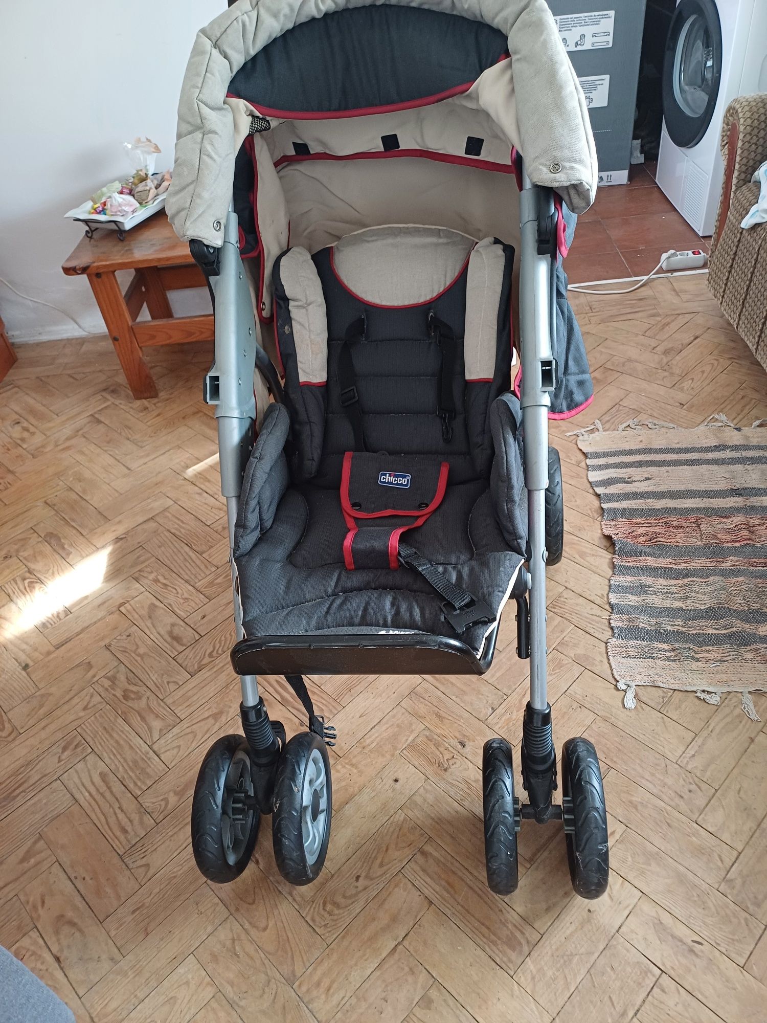 Carrinho de bebé
