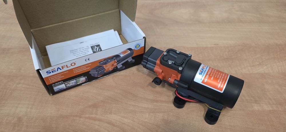 Pompa wody cisnieniowa samozasysajaca - 12V 3,8 L/min.