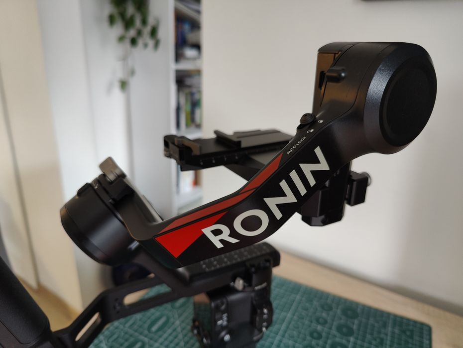 Profesjonalny gimbal Dji RS 4 Combo, nowy, gwarancja