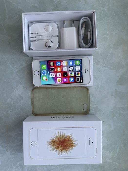 Продам Iphone se