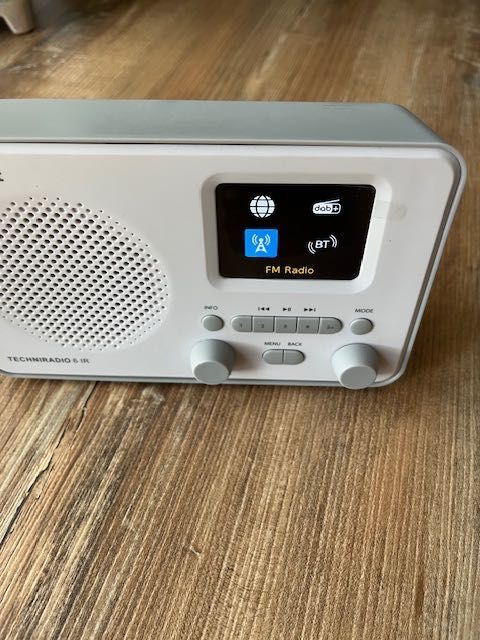 Radio internetowe DAB FM Technisat 6IR 2x bateria