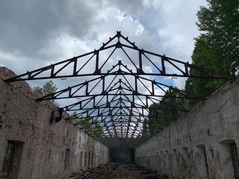 Продам плиты перекрытия. Б.у то.4м.