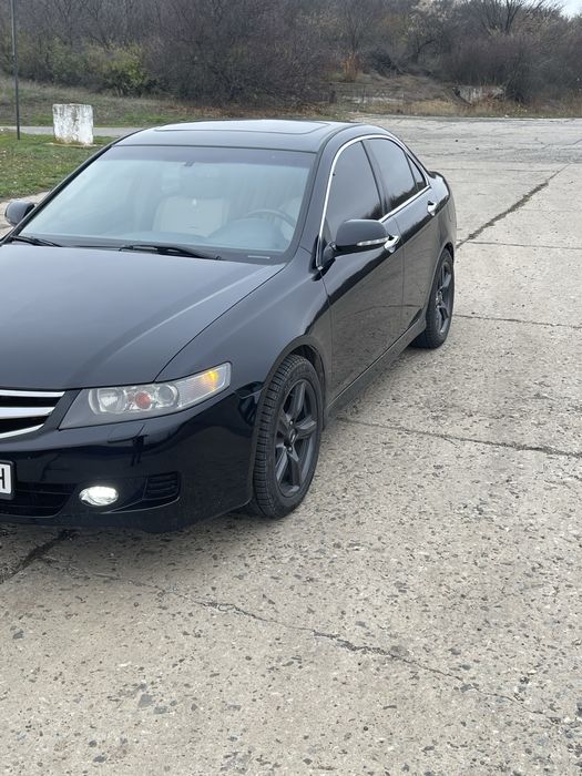 Honda accord 7.