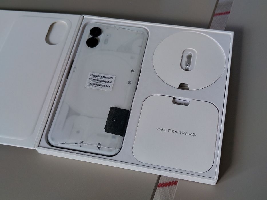 Nothing Phone (2) - Biały, 12/256GB