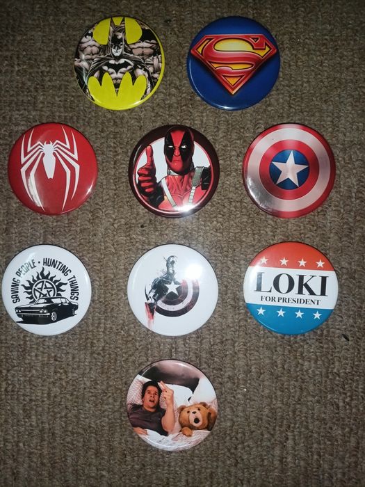 Значки с принтами