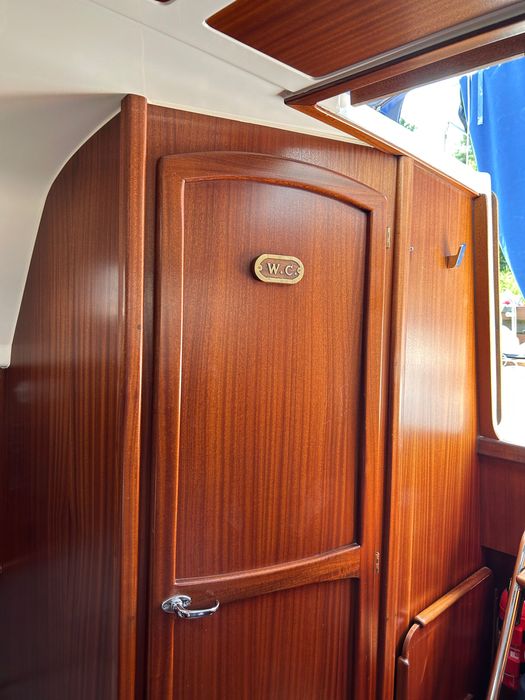 Łódź kabinowa Antila 26 cc