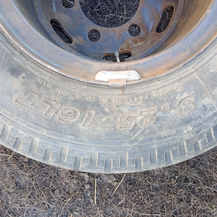 Колесо на грузовий автомобіль Богдан