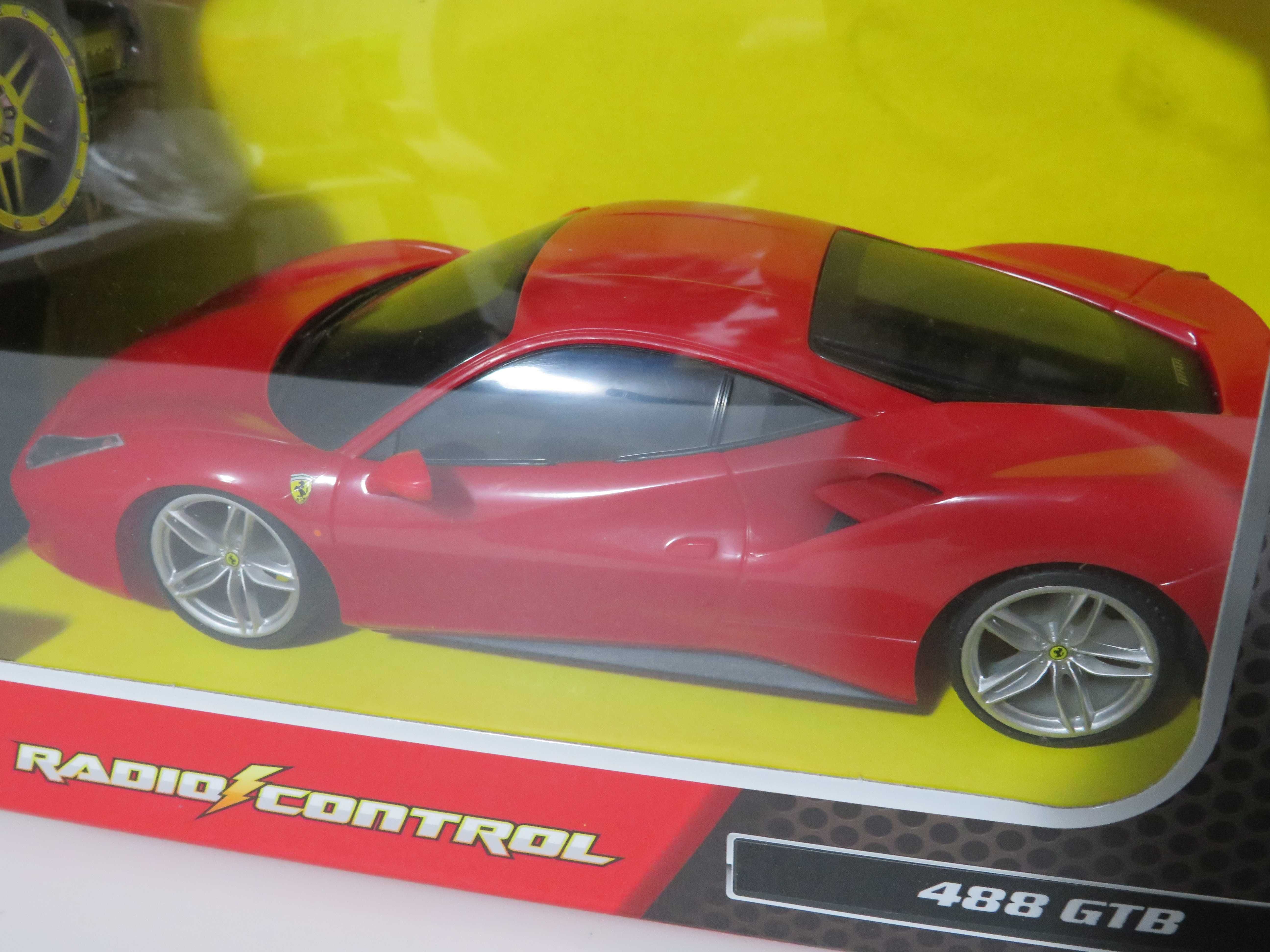 Carro telecomandado Ferrari 488 GTB RadioControl 1:24 Maisto Tech NOVO