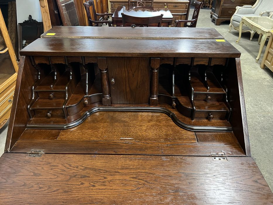 Dębowy sekretarzyk/Raty