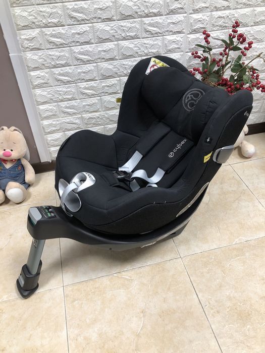 Автокрісло 360 Cybex Sirona Z i-Size Група 0/+1 (0-18 кг) сайбекс