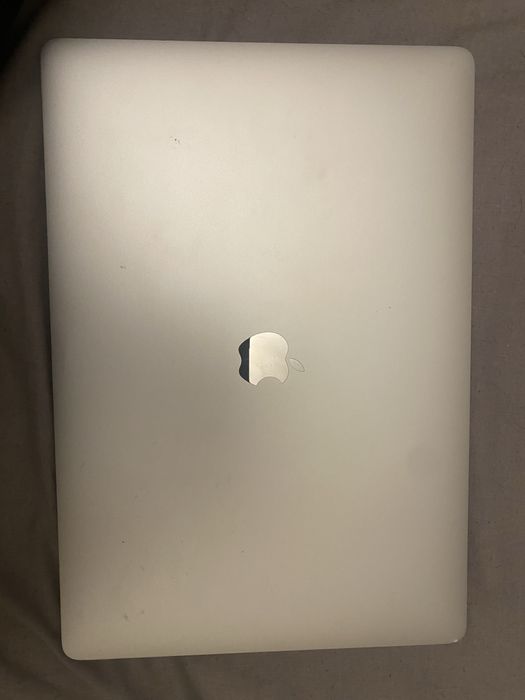 Macbook pro a2141