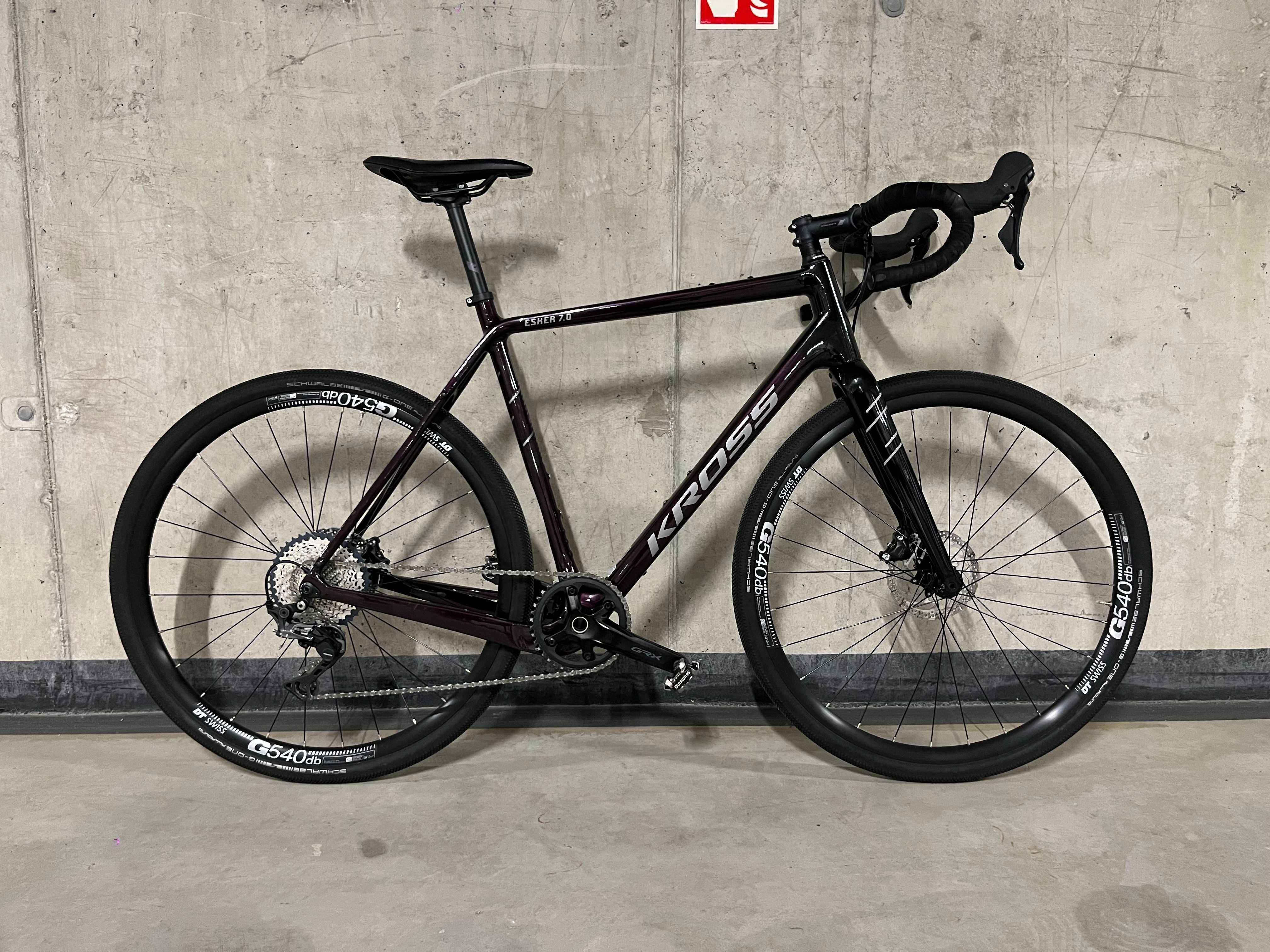 Kross Esker 7.0 2023 – karbonowy gravel Shimano GRX