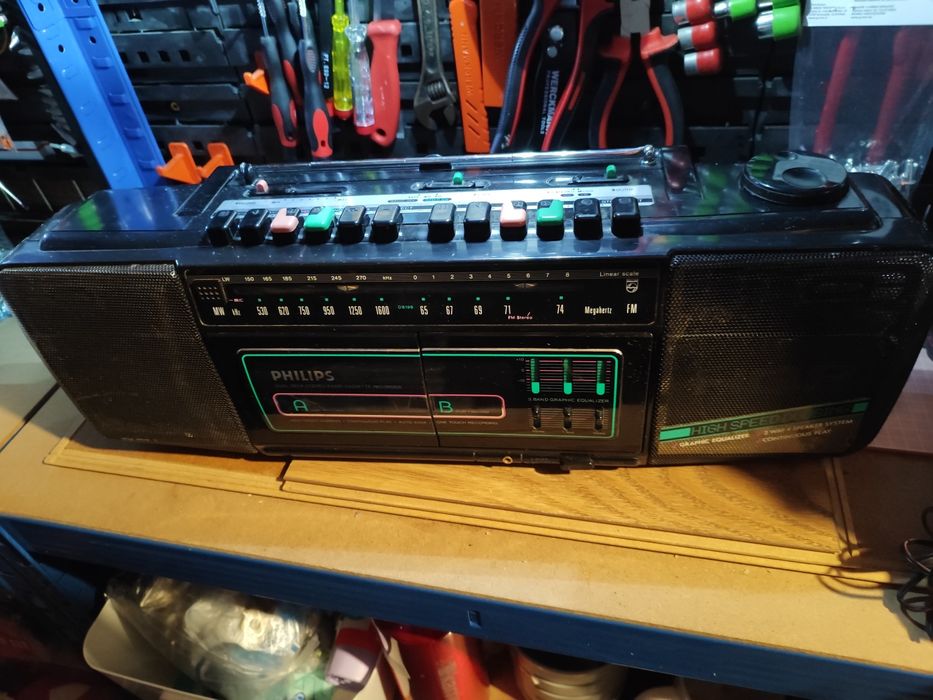 Radiomagnetofon jamnik Philips D8198