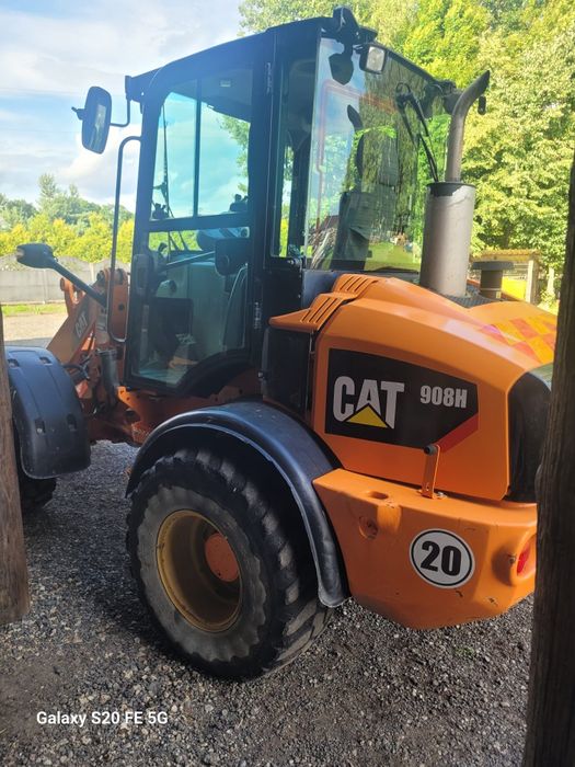 Ładowarka Car 908 rok 2012 mały przebieg sprowadzona