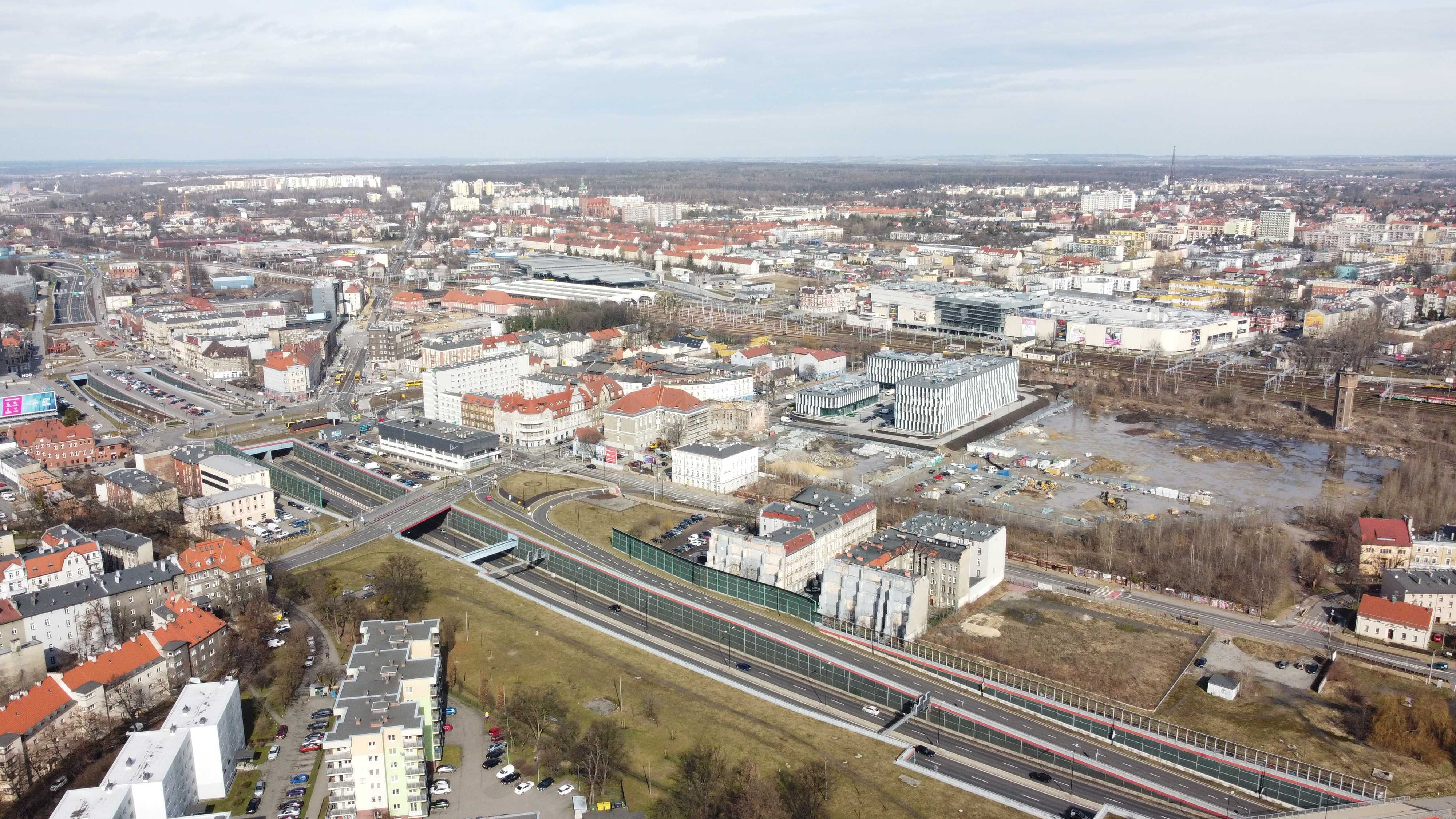 Wynajem Lokalu Usługowo - handlowego na Parterze - Gliwice Piwna 8a