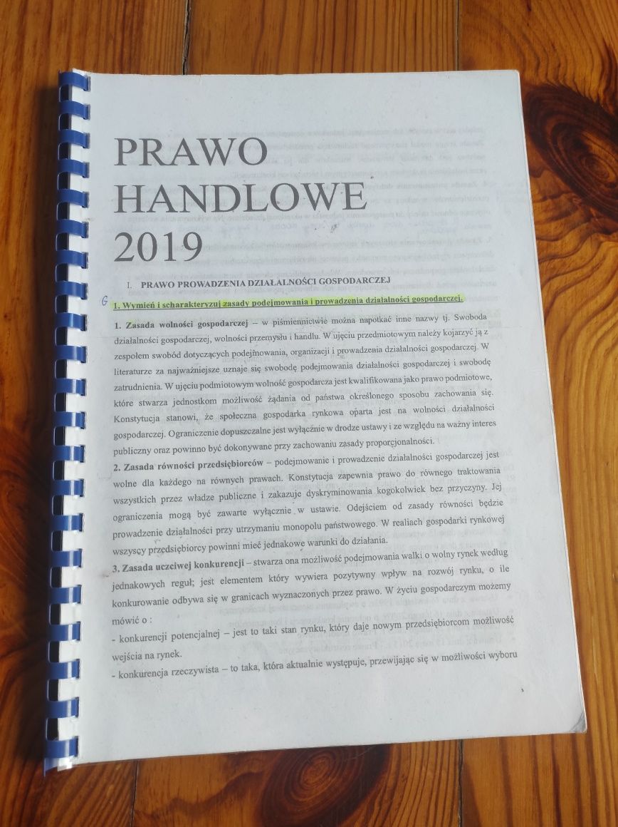 Prawo handlowe  ( kartki drukowane)