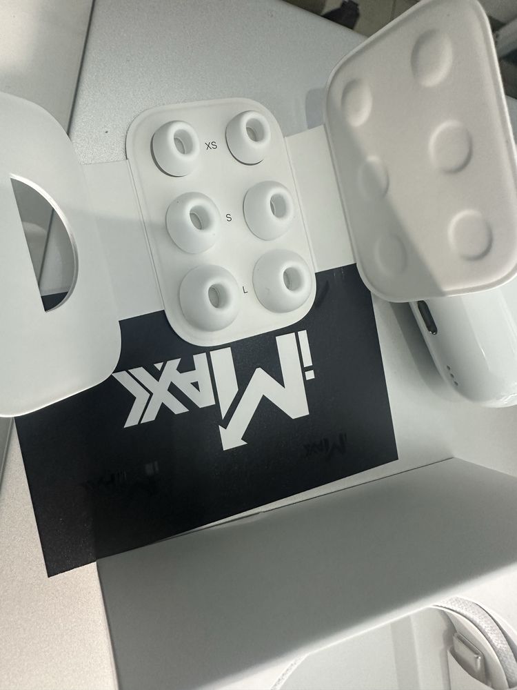 Airpods Pro 2 USB-C Open Box в повному комплекті 199$ в iMaxx