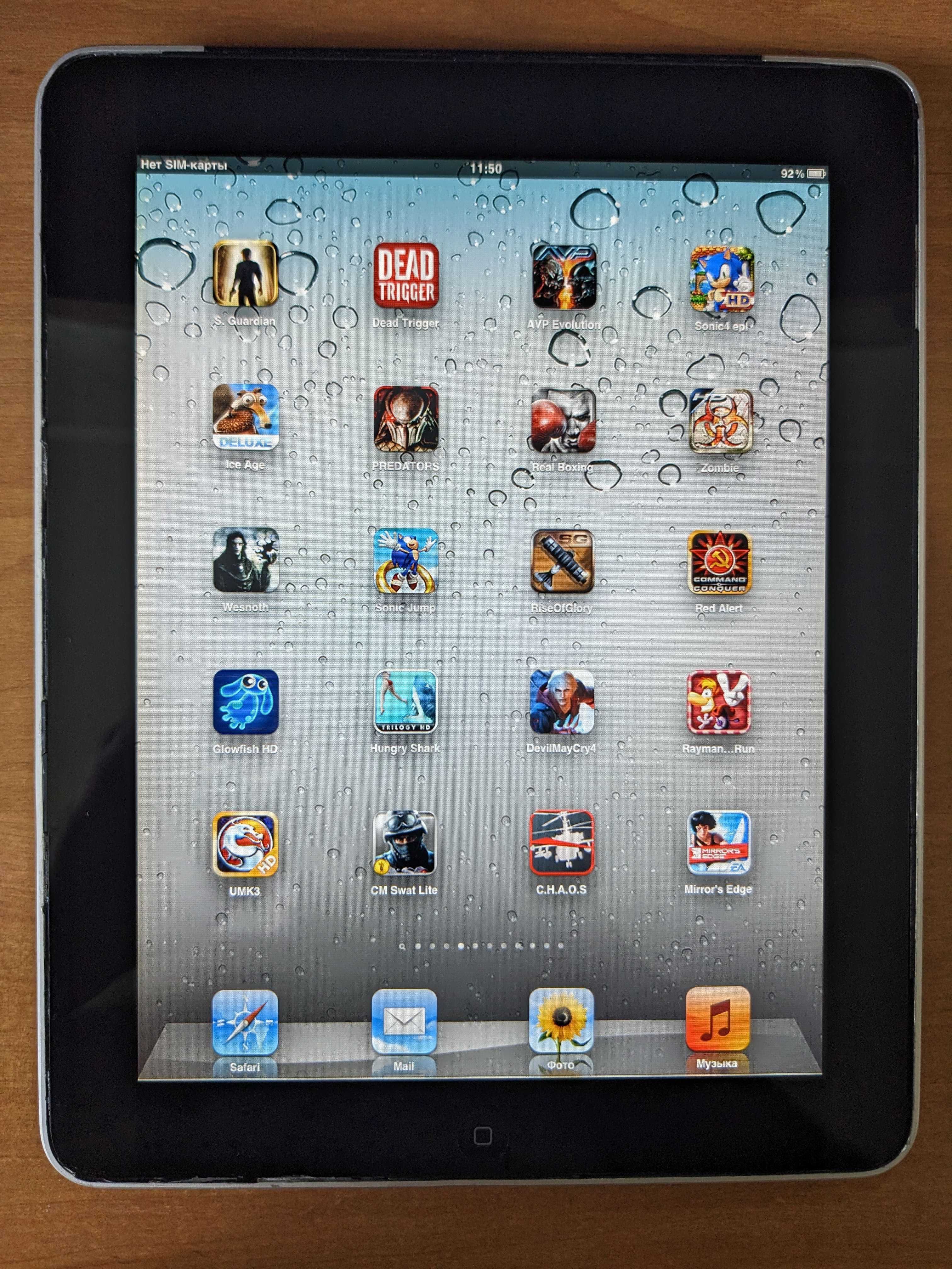 Планшет Apple iPad A1337 32GB Wi-Fi+3G + кабель зарядки