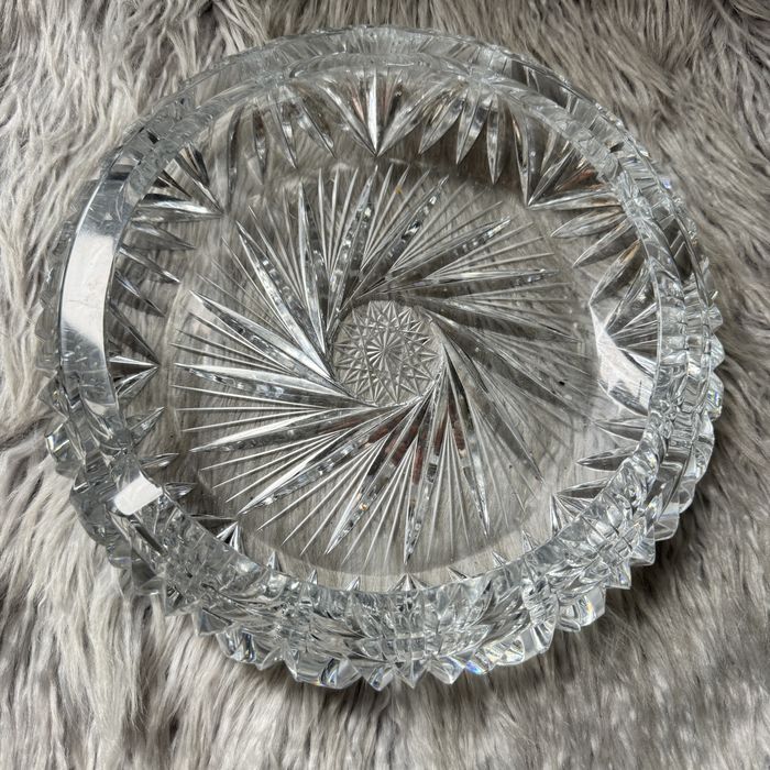 Szklana zdobiona miska