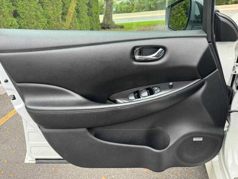2019 Nissan LEAF