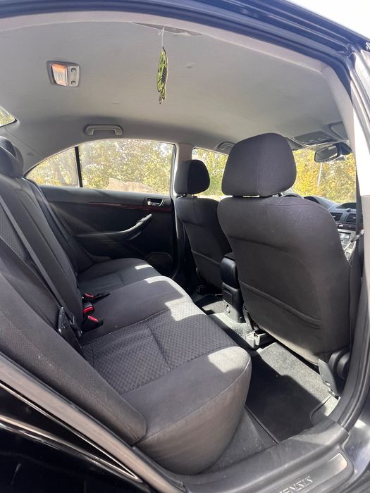 Toyota Avensis 1.6