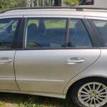 MERCEDES W211 KOMBI DRZWI LEWY TYL 775