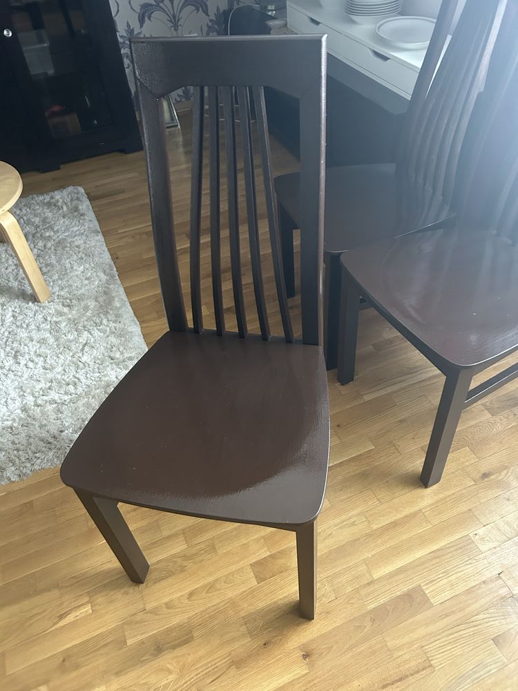 4 krzesla drewniane