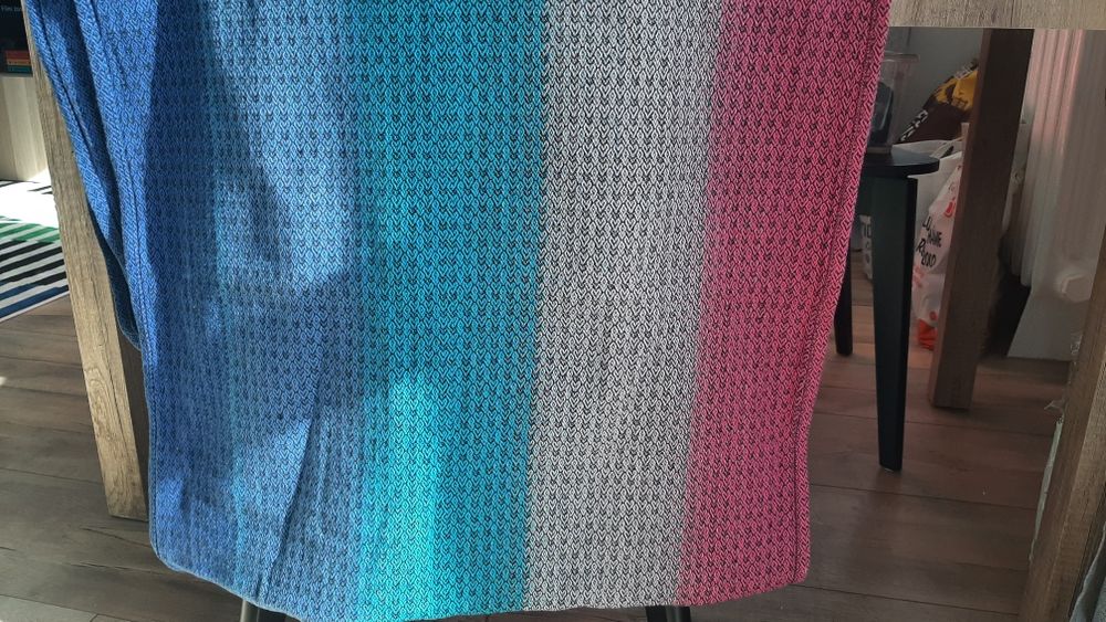 Piękna chusta, tkana