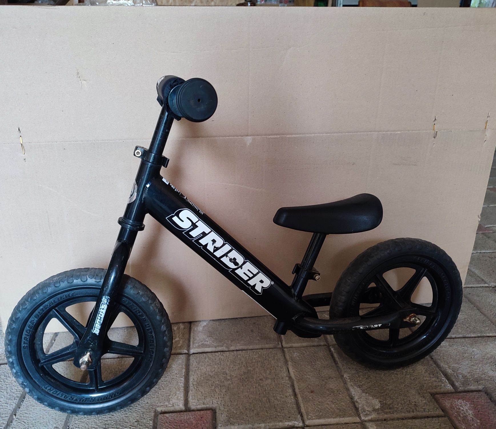 Дитячий беловег Strider