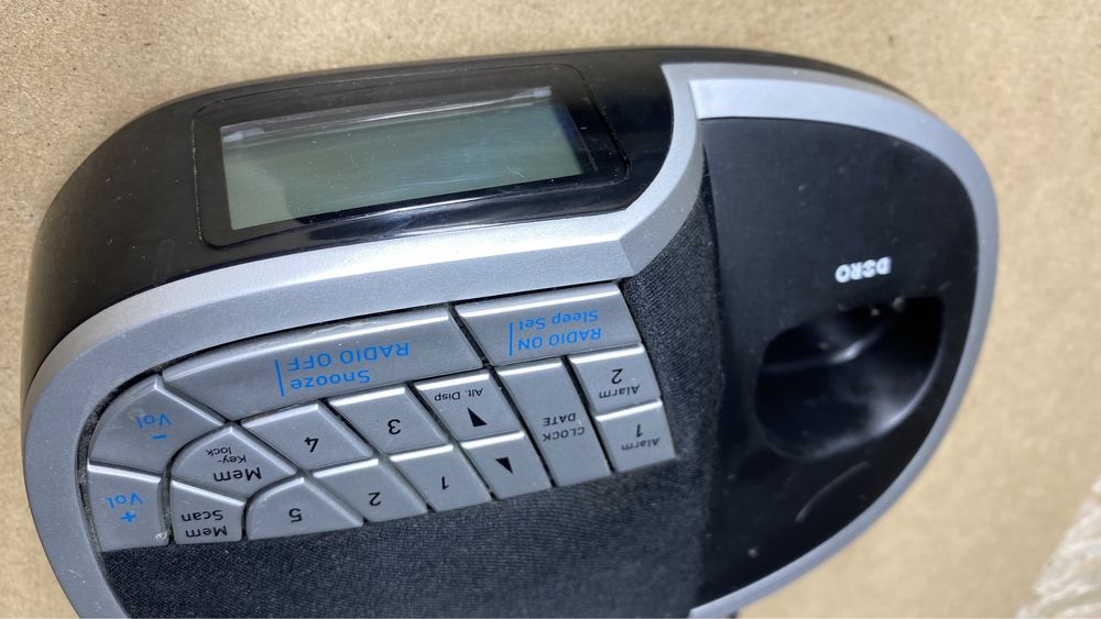 Telefon stacjonarny bezprzewodowy Doro 530+1 FM