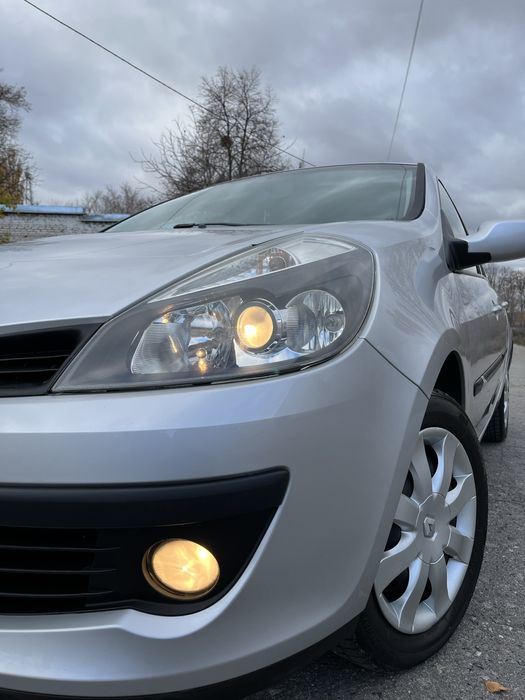 Рено Кліо 3 1.6 бенз