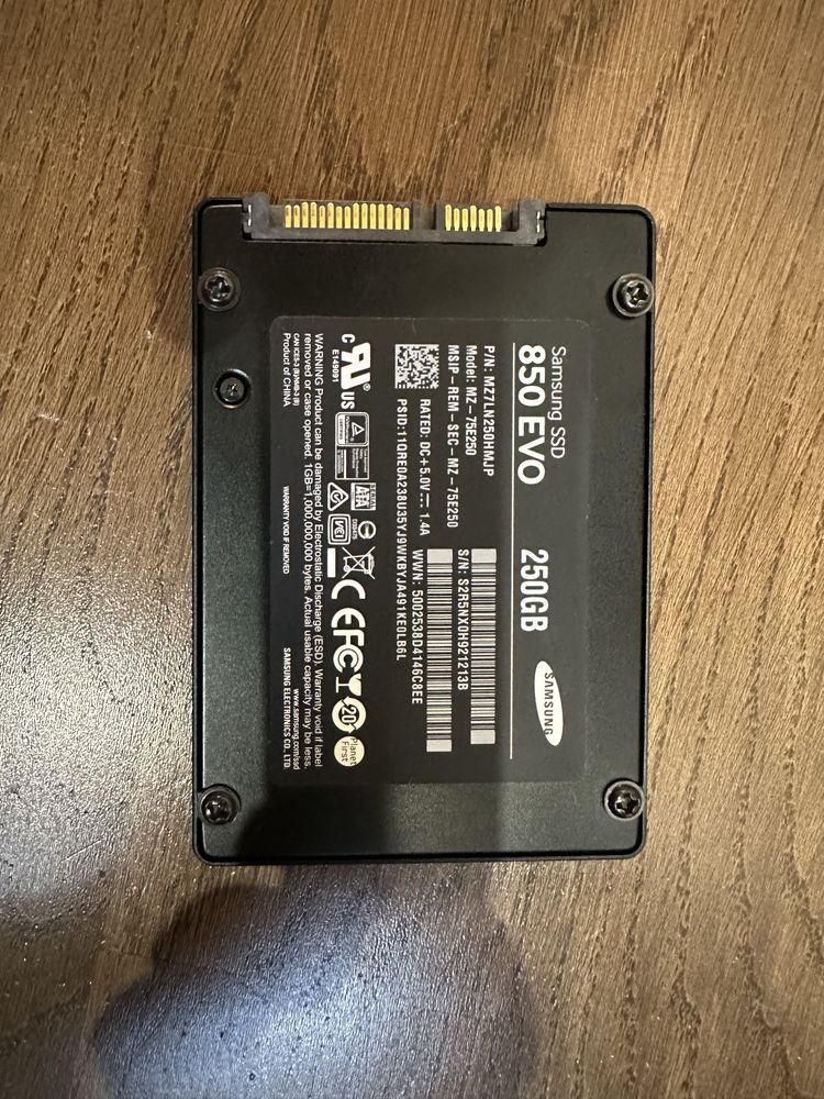 Домашній комп'ютер Intel I5 GeForce GT440 SSD