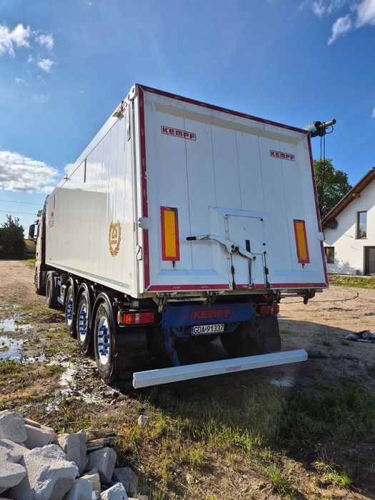 Sprzedam naczepe Kempf 44.5m3, 2020r