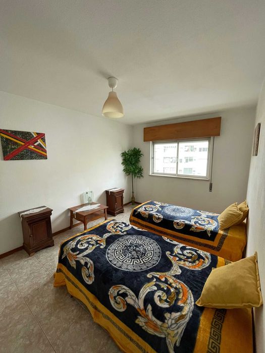 Arrendo T1 a 2 minutos do metro / Vilar de Andorinho