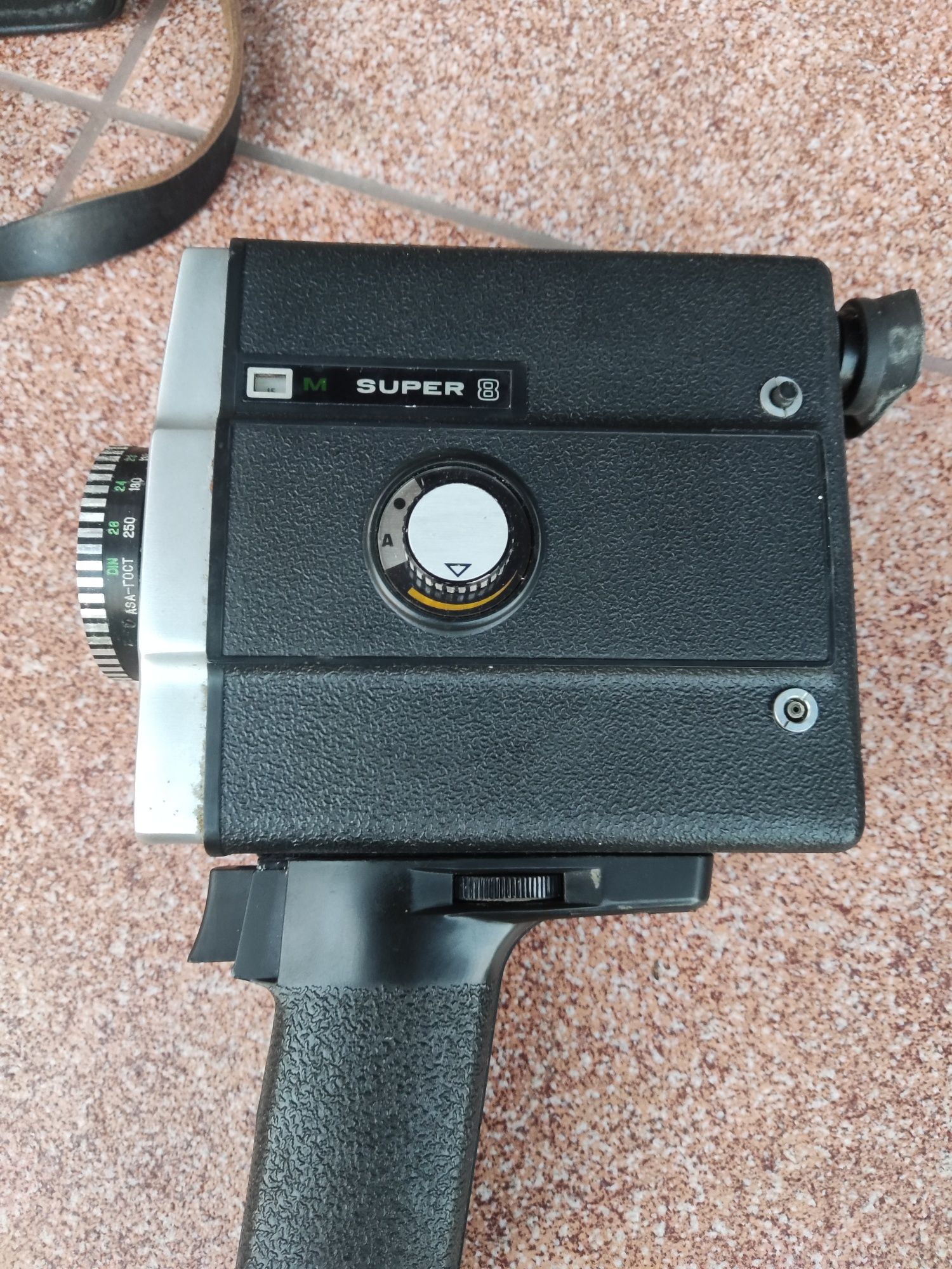 Kamera analogowa lomo super 219