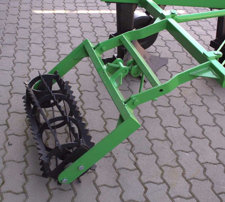 ПЛУГ з КАТКОМ! Плуг лемішний навісний для міні трактора 2 корпусний